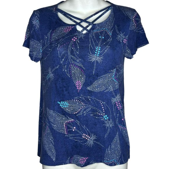 Mudd Tops - Mudd Women’s Relaxed Feathers Design Blouse Tee Blue Loose Fit Size 14
